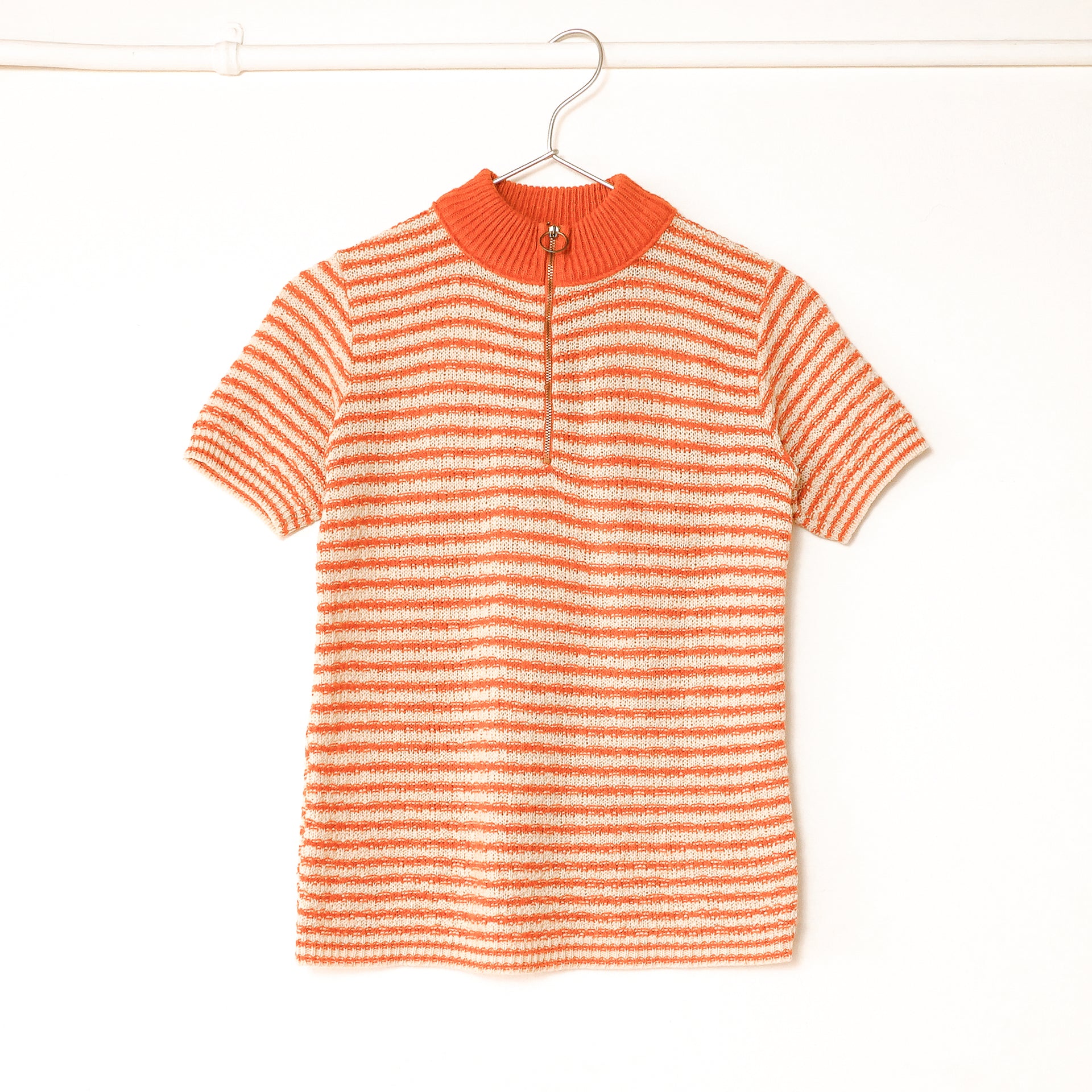 HALF-ZIP KNIT POLO