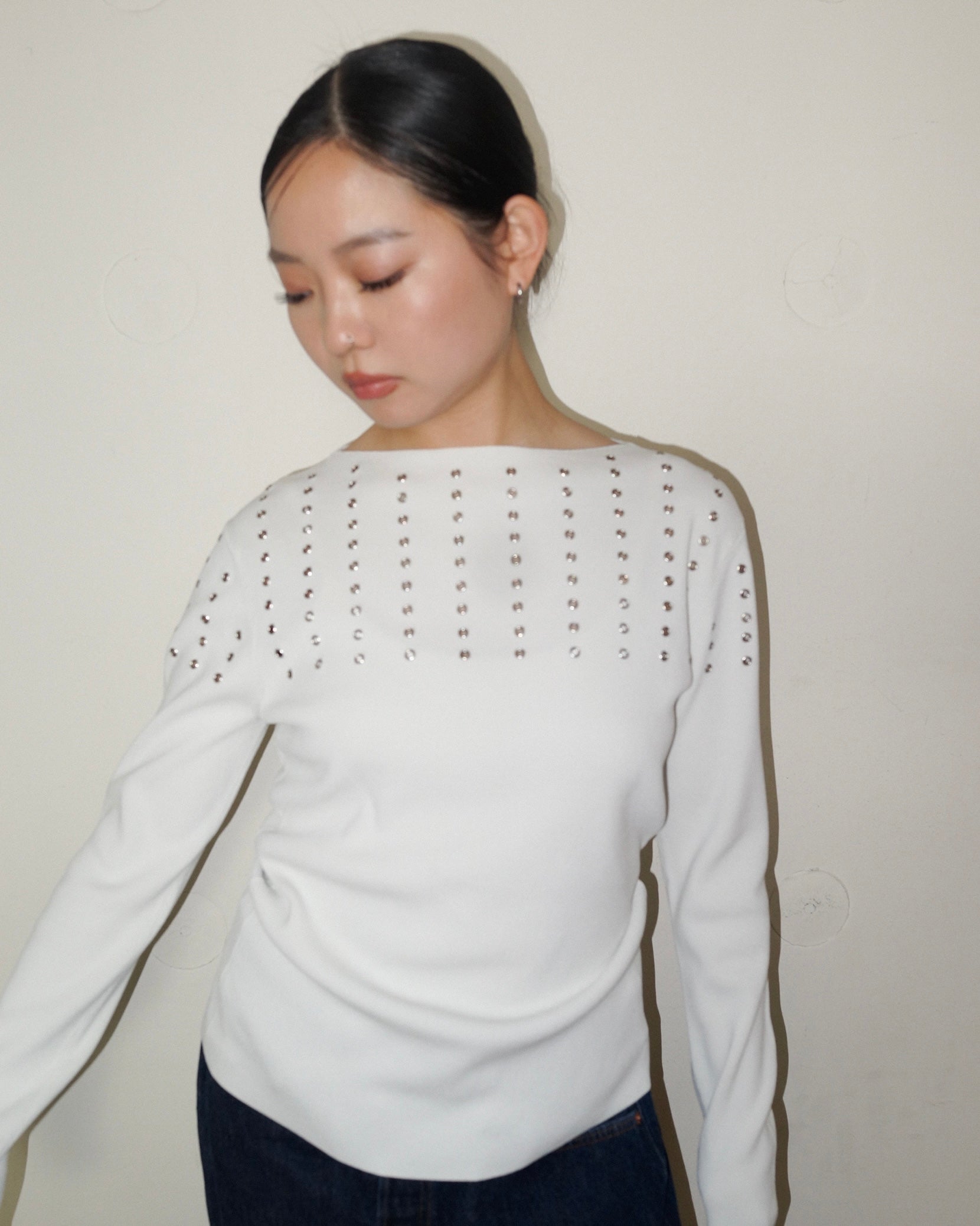 EYELET TOP