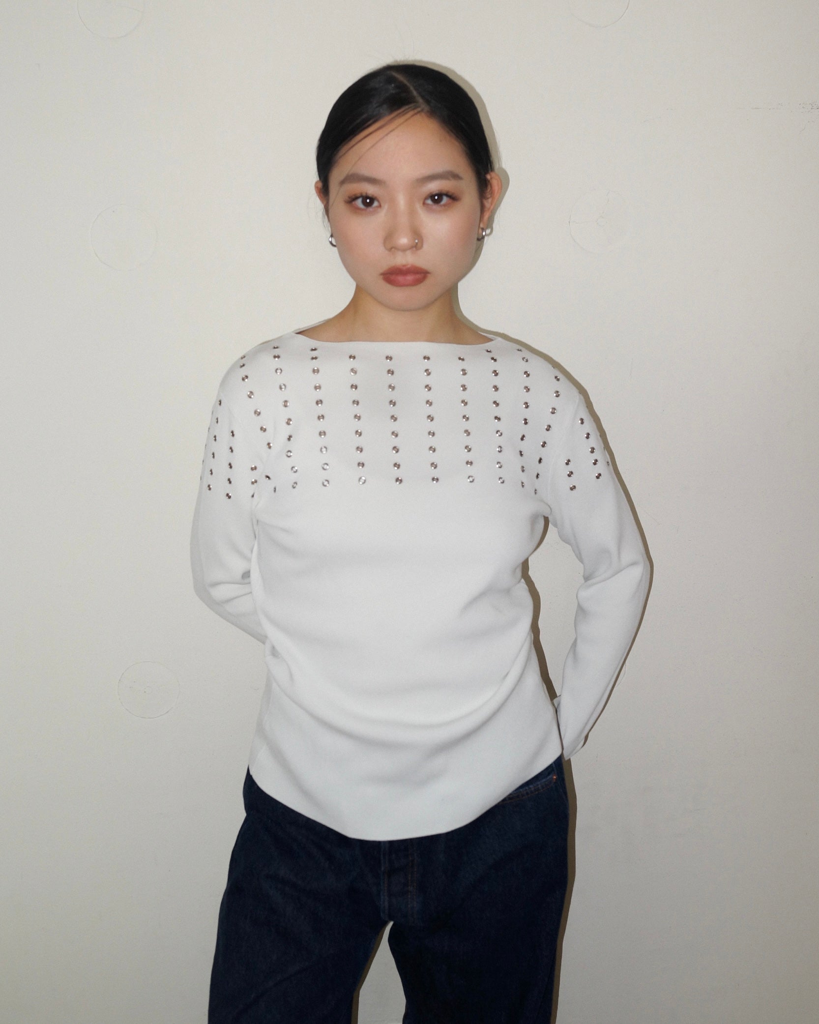EYELET TOP