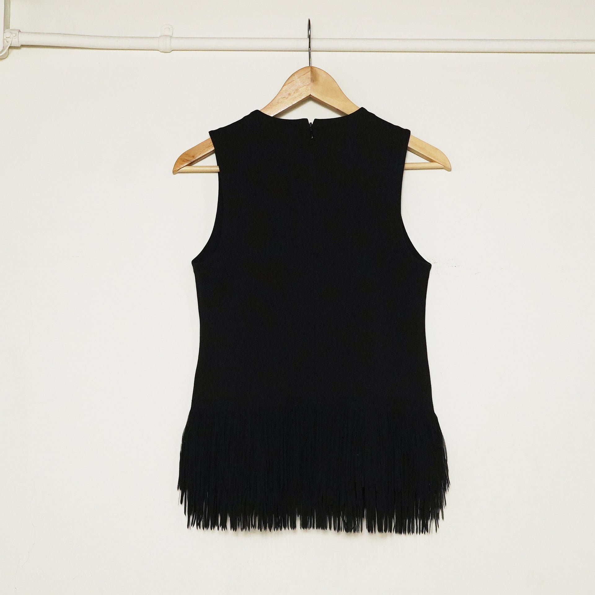 BLACK FRINGE TOP