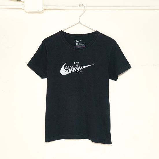 Black NIKE T-shirt