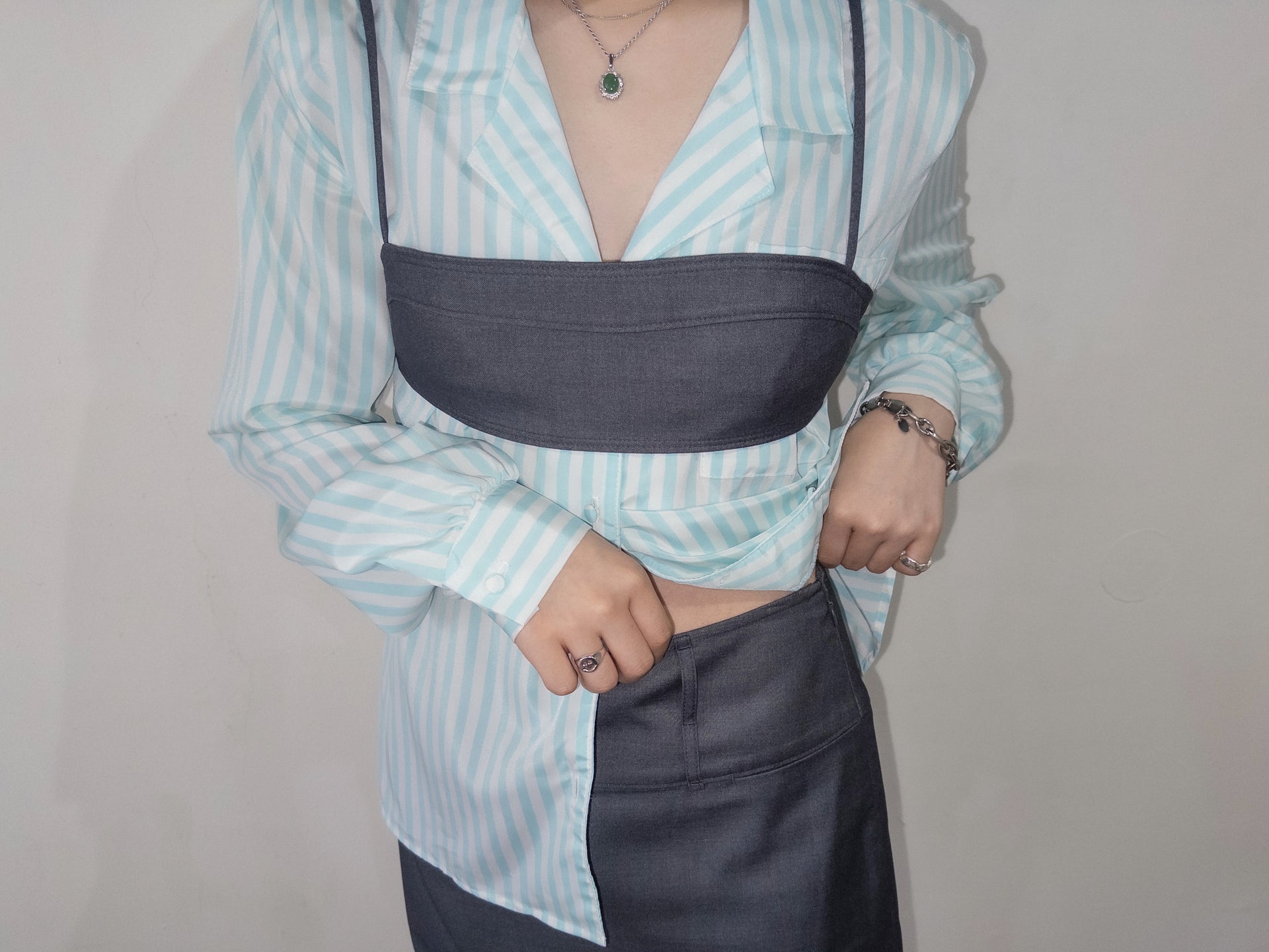 PIN STRIPE BLOUSE