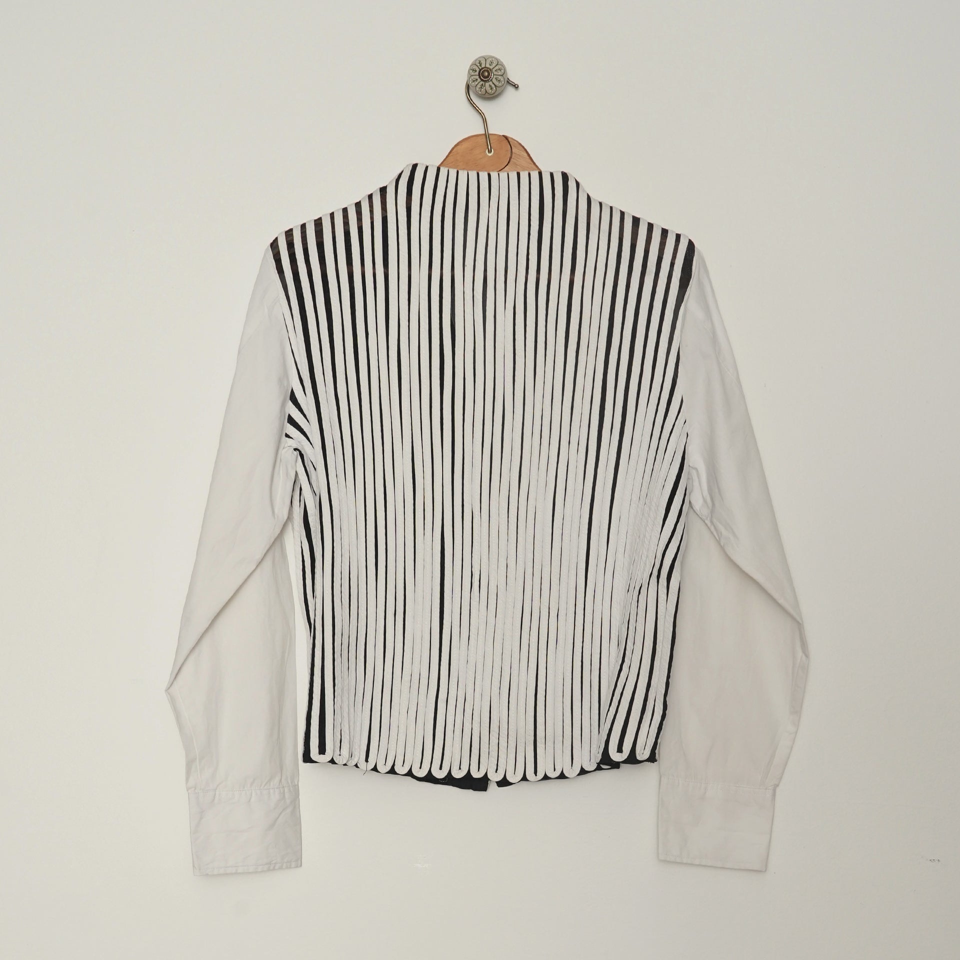 Bellows design jacket