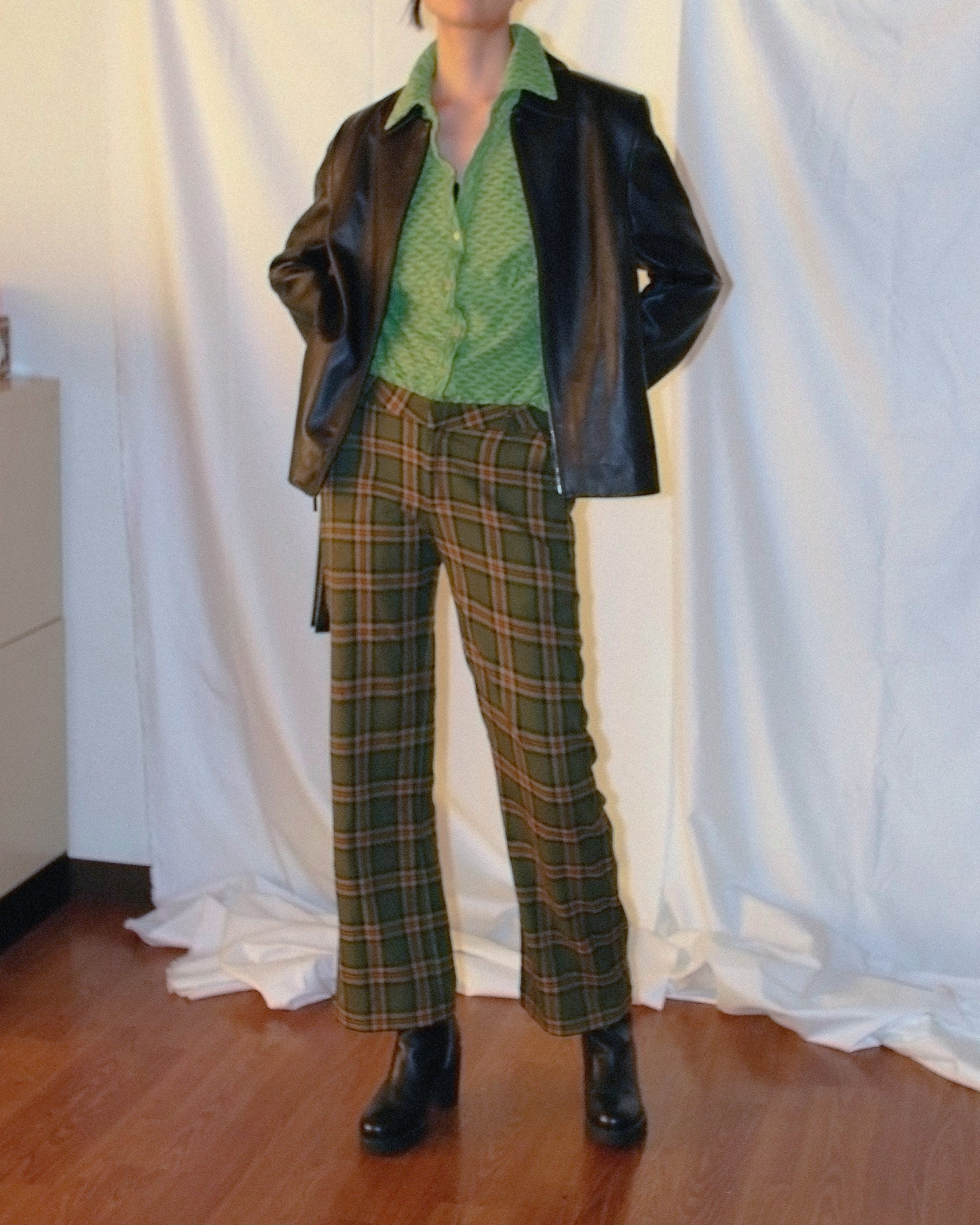 Checked cropped pants